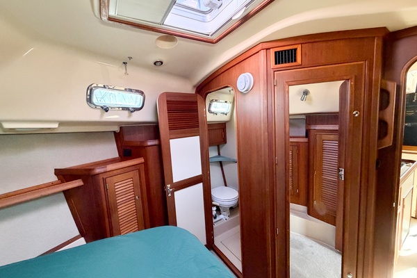 SECOND WIND 41ft Island Packet Yacht For Sale