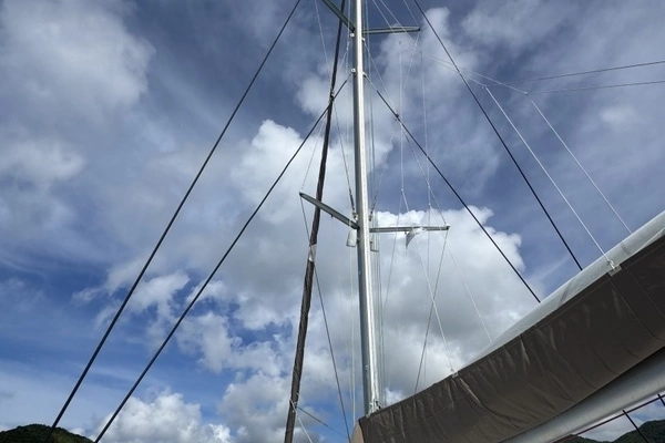 Fountaine Pajot Sanya 57 Yacht For Sale