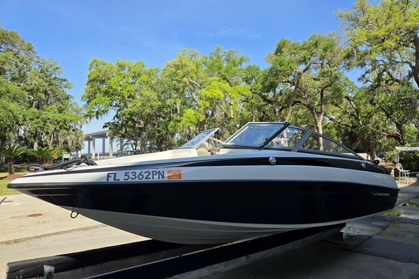 18-ft-Crownline-2011-18 SS- Jekyll Island Georgia United States  yacht for sale