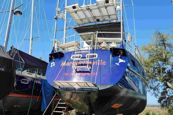 Margaritaville 39ft Bruce Roberts Yacht For Sale