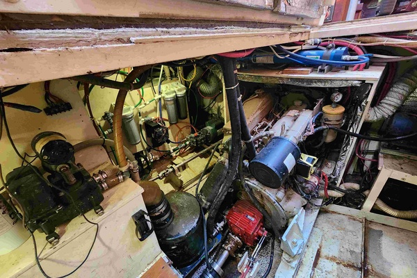 Margaritaville 39ft Bruce Roberts Yacht For Sale