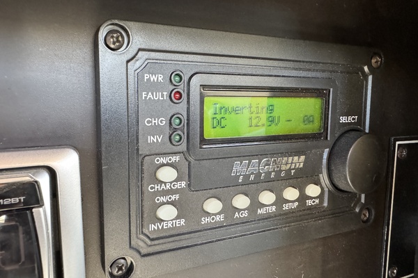 Strait Shooter 38ft Carver Yacht For Sale