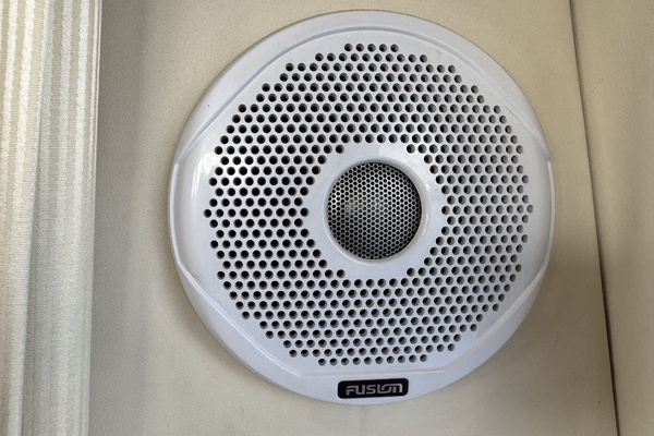 Strait Shooter 38ft Carver Yacht For Sale