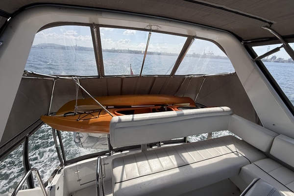 Strait Shooter 38ft Carver Yacht For Sale