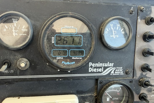 Lucky Us 28ft Albin Yacht For Sale