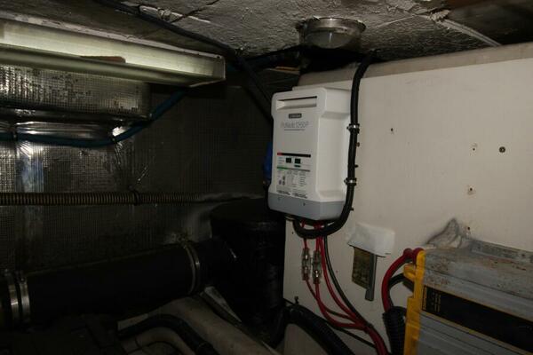 GYPSY 42ft Ricker Yacht For Sale