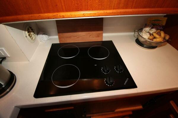 GYPSY 42ft Ricker Yacht For Sale