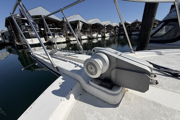 42ft Uniflite Yacht For Sale