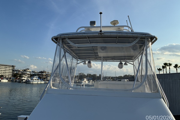 34' Luhrs Flybridge