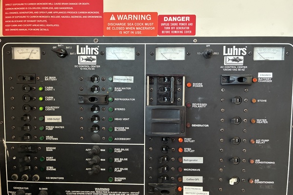 34' Luhrs Electrical Panel
