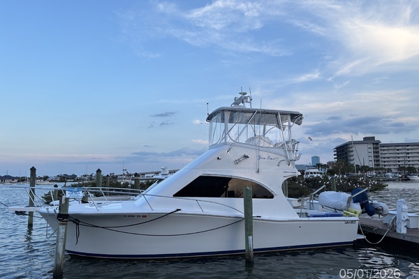 34-ft-Luhrs-2005-Convertible-You Two-New Smyrna Beach Florida United States yacht for sale