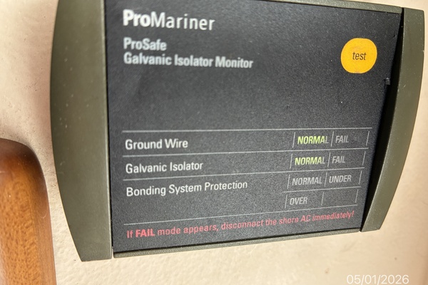 34' Luhrs Galvanic Isolator Monitor