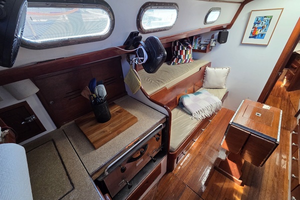 Sabrina 40ft Hinckley Yacht For Sale