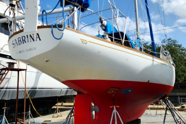Sabrina 40ft Hinckley Yacht For Sale