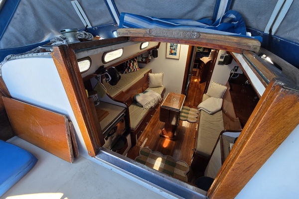 Sabrina 40ft Hinckley Yacht For Sale