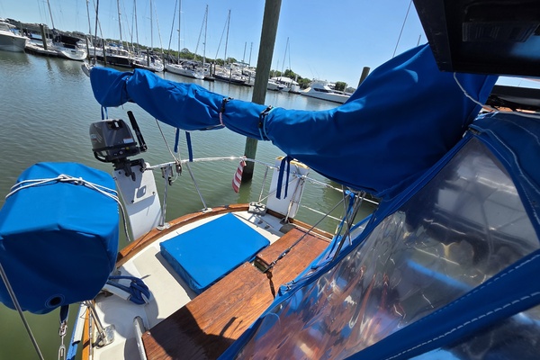 Sabrina 40ft Hinckley Yacht For Sale
