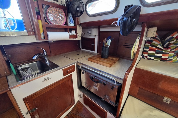 Sabrina 40ft Hinckley Yacht For Sale