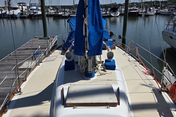 Sabrina 40ft Hinckley Yacht For Sale