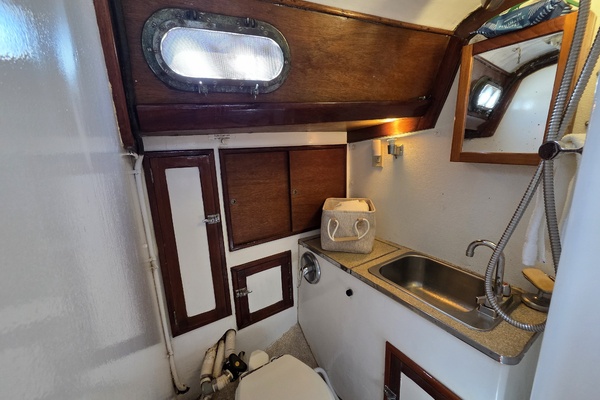 Sabrina 40ft Hinckley Yacht For Sale
