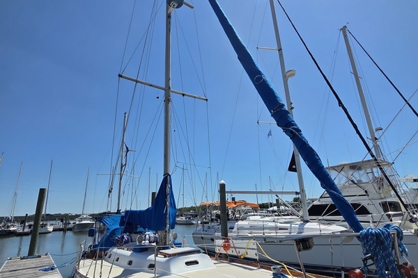 Photo of the 1961 Hinckley Bermuda 40 "Sabrina"