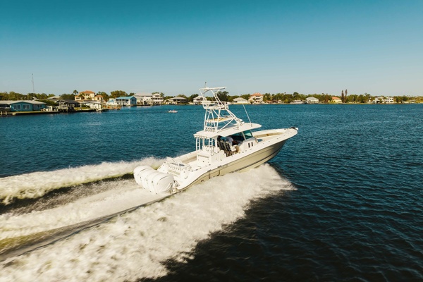 LONG N STRONG 42ft HCB Yacht For Sale