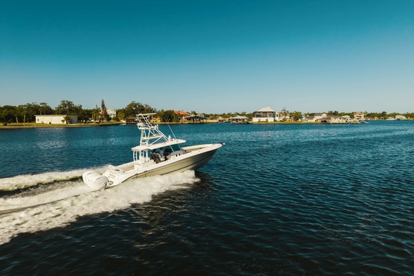 LONG N STRONG 42ft HCB Yacht For Sale