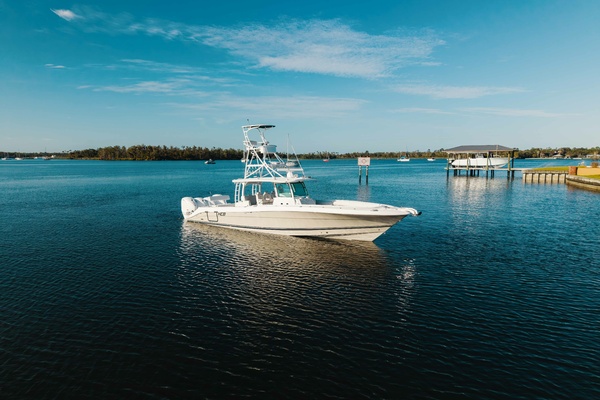 LONG N STRONG 42ft HCB Yacht For Sale