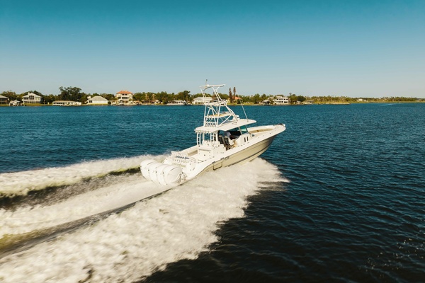 LONG N STRONG 42ft HCB Yacht For Sale