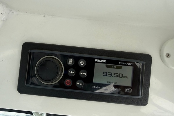 Faith 32ft Luhrs Yacht For Sale
