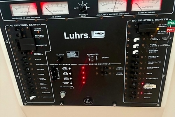 Faith 32ft Luhrs Yacht For Sale