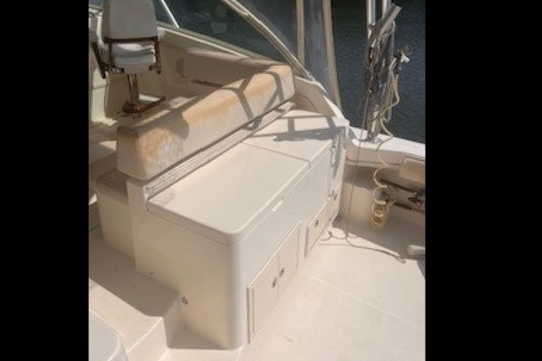 Bench Seat W Storage