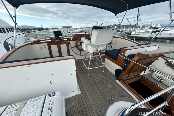 Traveller 49ft DeFever Yacht For Sale