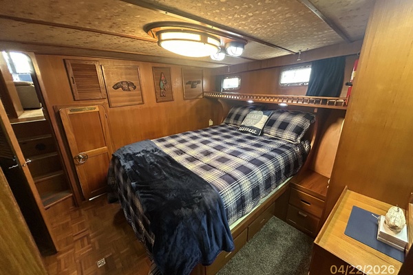 Traveller 49ft DeFever Yacht For Sale