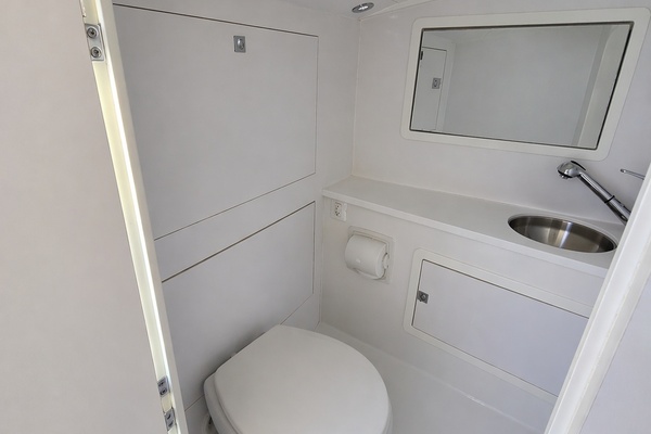SPECTRE 40ft VanDutch Yacht For Sale