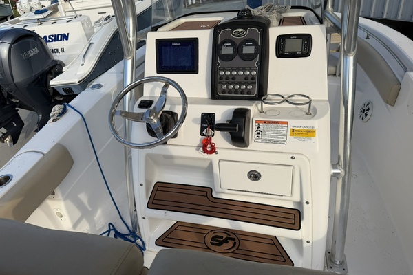 22ft Sea Fox Yacht For Sale