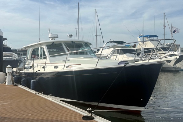Sea Sturgeon 41ft Back Cove Yacht For Sale