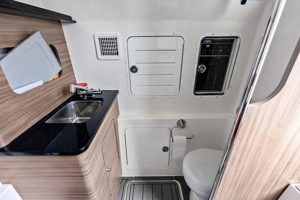 LOONEY TUNE 43ft Invincible Yacht For Sale