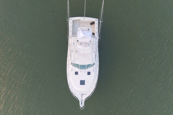Old Fashioned 33ft Pursuit Yacht For Sale