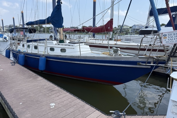 42-ft-Allied-1981-XL-2-Dauphine Kemah Texas United States  yacht for sale