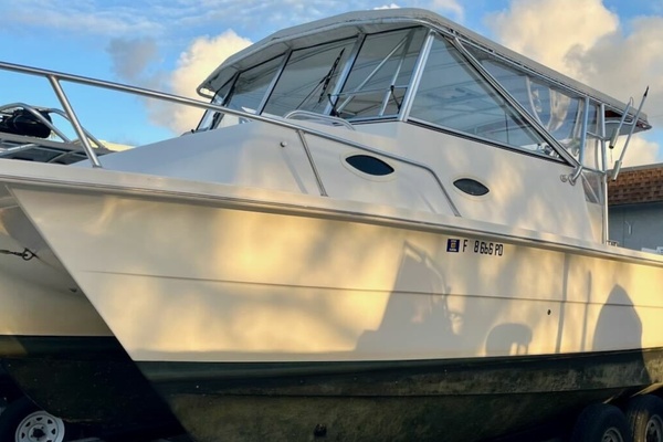 2011 Twin Vee 32 Weekender