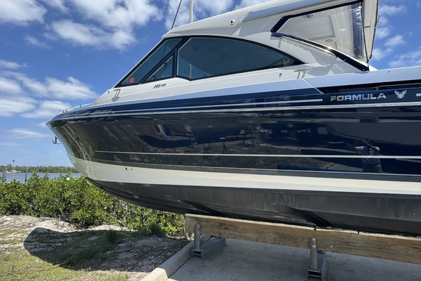 38ft Formula Yacht For Sale