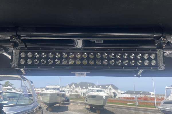 22ft Bayliner Yacht For Sale