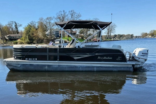 24-ft-Misty Harbor-2016-2385 Skye SL- Spring Lake Michigan United States  yacht for sale