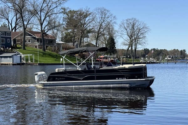 2016 Misty Harbor 24