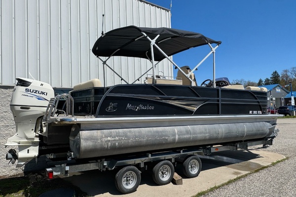 24ft Misty Harbor Yacht For Sale