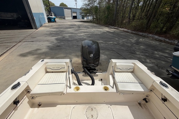 20ft Sea Hunt Yacht For Sale