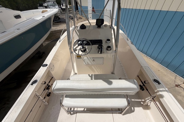 20ft Sea Hunt Yacht For Sale