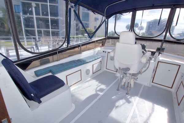 Consaltant 42ft Present Yachts Yacht For Sale