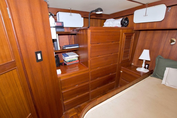 Consaltant 42ft Present Yachts Yacht For Sale