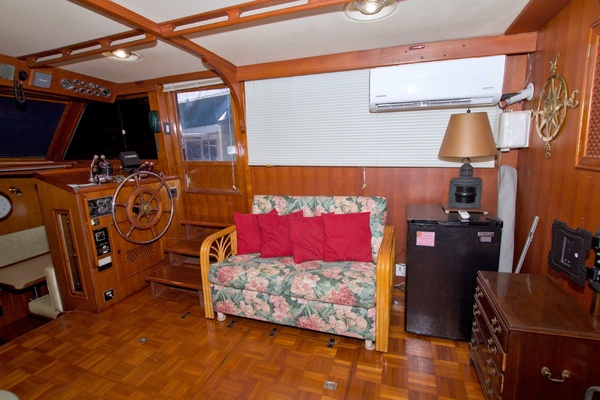 Consaltant 42ft Present Yachts Yacht For Sale